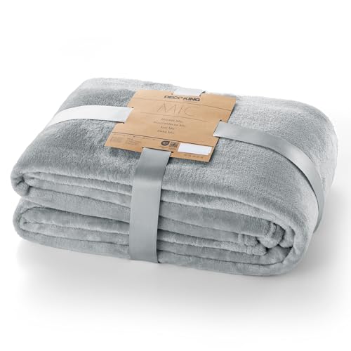 DecoKing Kuscheldecke 200x220 cm Silber Decke Microfaser Tagesdecke Fleece weich sanft kuschelig Stahl grau Grey Steel Silver Mic