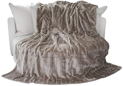 Brandsseller Felldecke 180 x 220 cm Hochwertige Kuscheldecke Sofa Decke Wohndecke Tagesdecke Flauschiges Kunstfell Taupe-Grau