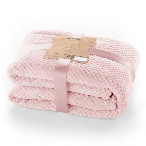 DecoKing Kuscheldecke 150x200 cm rosa Decke Microfaser Wohndecke Tagesdecke Fleece weich sanft kuschelig skandinavischer Stil pink Puder Henry