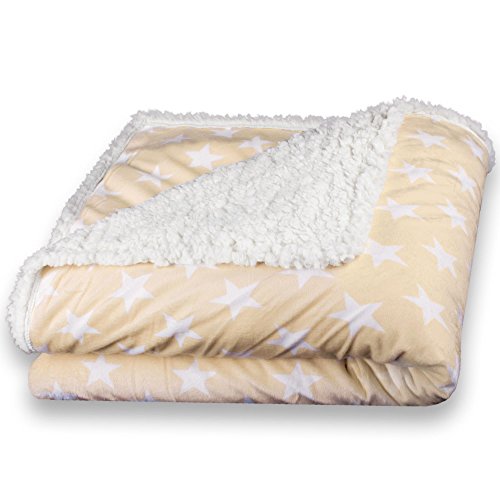 CelinaTex Kuscheldecke 150 x 200 cm beige weiß Stars Felldecke Imitat Wendedecke Nicki Fell Optik Fleece Wohndecke, Sofadecke, Geschenk für Frauen, warm - Oeko-TEX Fantasia