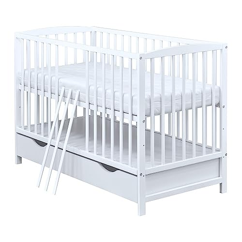 Generisch Baby Delux Babybett Kinderbett weiß 120x60 mit Matratze Lattenrost höhenverstellbar 3 herausnehmbare Schlupfsprossen (mit Schublade und Schutzgitter)