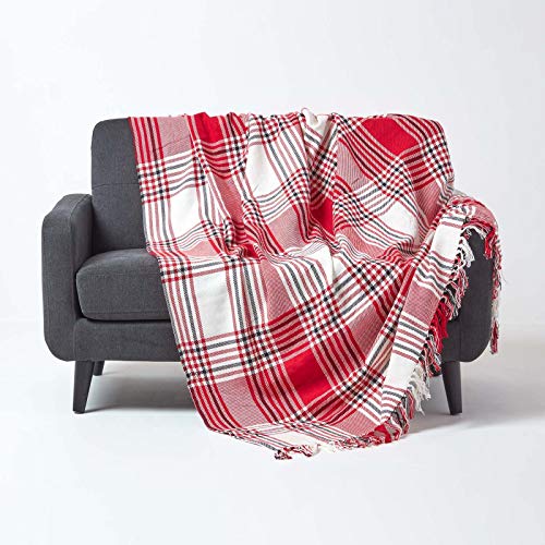 Homescapes Tagesdecke mit Tartan-Muster, Sofa- und Sessel-Überwurf 150 x 200 cm mit Fransen, weiche Wohndecke aus 100% Baumwolle, Schottenmuster, rot-weiß kariert