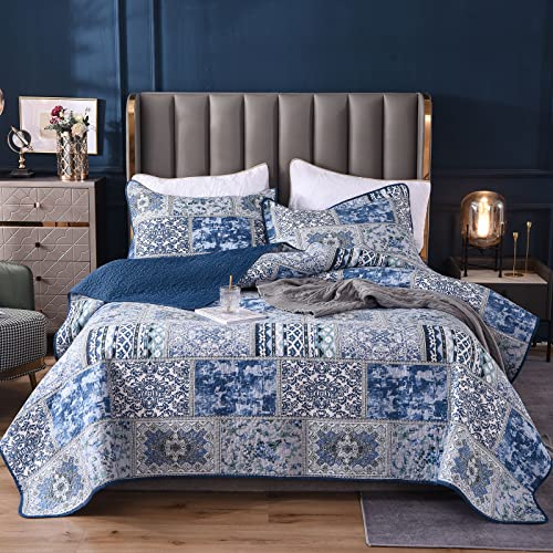 Qucover Tagesdecke Patchwork 220x240cm, Blau Bettüberwurf für Doppelbett Vintage Stil, Gesteppte Sommerdecke mit Kissen Set, aus Baumwolle & Polyester, Shabby chic