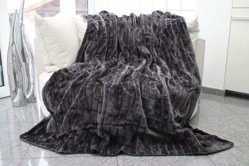 Brandsseller Felldecke 180 x 220 cm Hochwertige Kuscheldecke Sofa Decke Wohndecke Tagesdecke Flauschiges Kunstfell Grau