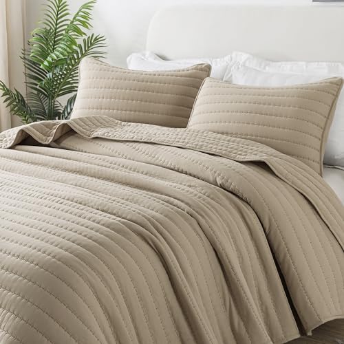 R.SHARE Sommer Tagesdecke 300x270 cm, Kuscheldecke Flauschig Decke, Ultra Weiche Sofaüberwurfdecke für alle Jahreszeiten, Wohndecken Steppdecke aus Mikrofaser (ohne Kissenbezug)-Beige