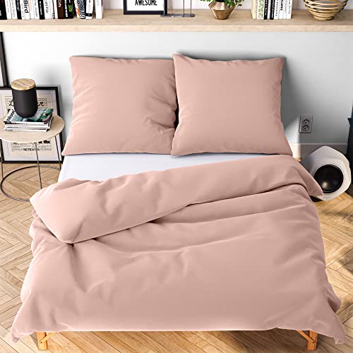 Wolkenfeld Bettwäsche 220x240 rosa - kuschlig weich & bügelfrei - ÖKO-TEX Zertifiziert - 1x Bettbezug + 2X Kissenbezug 80x80 - Winter Bettwäsche