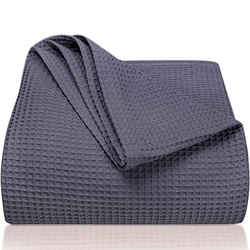 LAYNENBURG Premium Tagesdecke 150 x 200 cm - Waffelpique 100% Baumwolle - leichte Sommerdecke Waffeloptik - Baumwolldecke als Überwurf, Sofa, Couch-Decke (anthrazit)
