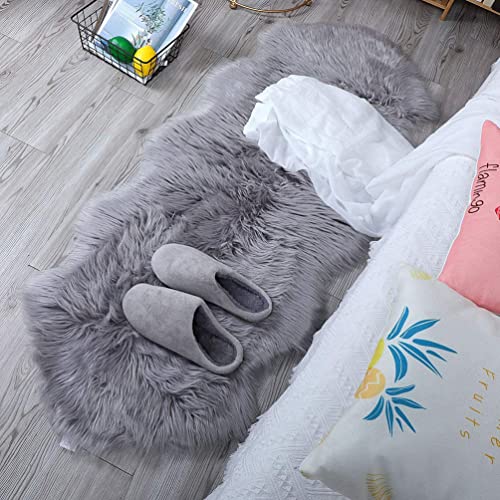 Nachahmung Lammfell Teppich 60 x 160 cm Lammfellimitat Teppich Künstlicher Fell Wolle Bettvorleger Sofa Matte (Grau)